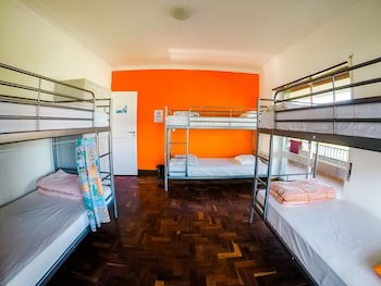 Carcavelos Surf Hostel