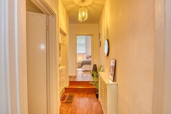 Ghar Homes - Bath City Centre Cosy Retreat