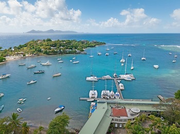 Blue Lagoon Hotel & Marina