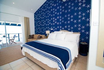 Blue Lagoon Hotel & Marina