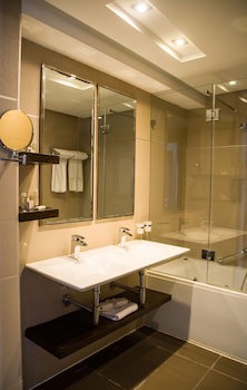 Samarons Hotels