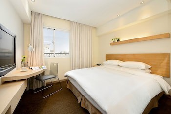 Beacon Hotel