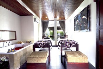 Avery Le Nixsun Villas By Waringin Hospitality