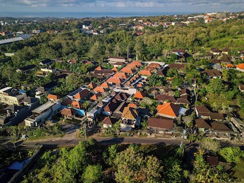 Avery Le Nixsun Villas By Waringin Hospitality