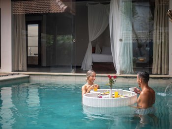 Avery Le Nixsun Villas By Waringin Hospitality