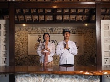 Avery Le Nixsun Villas By Waringin Hospitality