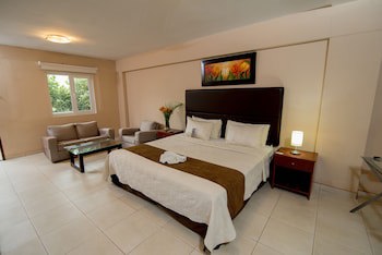 El Angolo Hotel Piura