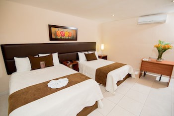El Angolo Hotel Piura