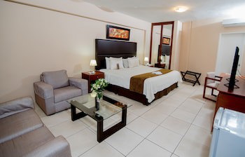 El Angolo Hotel Piura