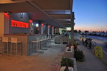 Zephyros Hotel galeri fotoğrafı