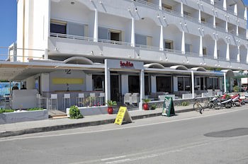 Zephyros Hotel galeri fotoğrafı