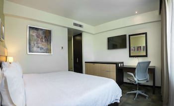 Hampton Inn By Hilton Silao-Aeropuerto Bajio