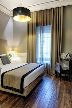 The Independent Suites galeri fotoğrafı