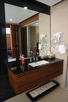 Boracay Sands Hotel