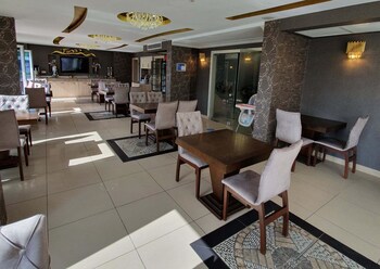 Fengo Hotel