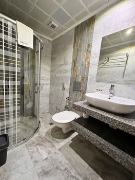 Fengo Hotel