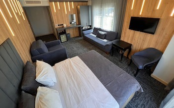 Fengo Hotel