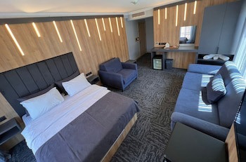 Fengo Hotel