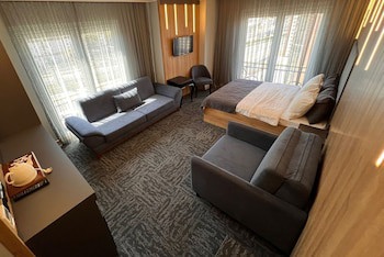 Fengo Hotel