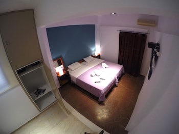 Atlantis Hotel