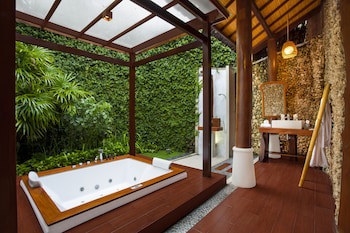 Astagina Resort Villa And Spa