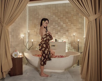 Astagina Resort Villa And Spa