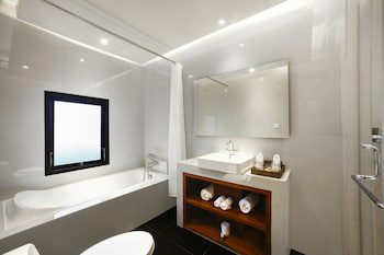 Astagina Resort Villa And Spa