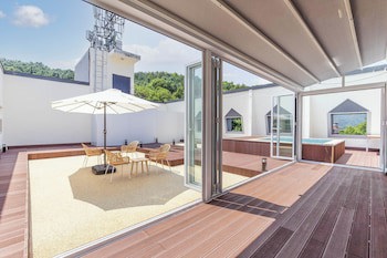 La Feliz Hotel Csm