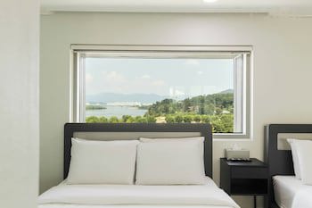 La Feliz Hotel Csm