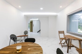 La Feliz Hotel Csm