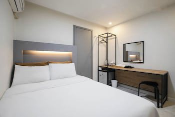 La Feliz Hotel Csm