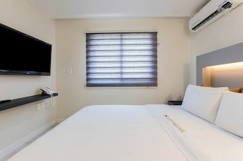 La Feliz Hotel Csm