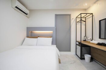 La Feliz Hotel Csm