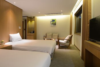Astar Hotel