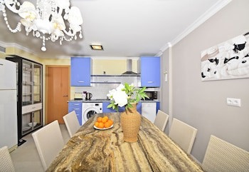 Aparthotel Ola Blanca