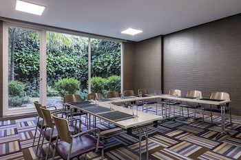 100 Luxury Suites By Preferred