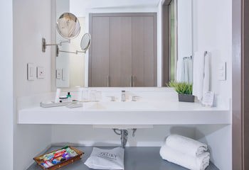 100 Luxury Suites By Preferred