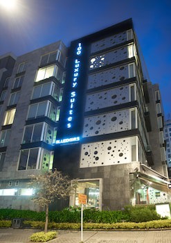 100 Luxury Suites By Preferred