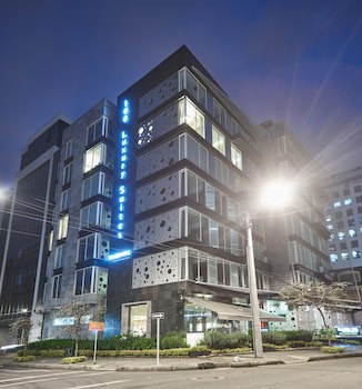 100 Luxury Suites By Preferred