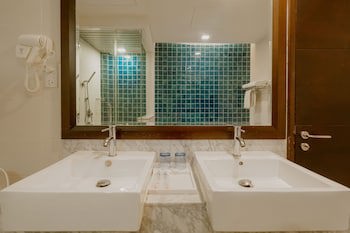 Borneo Beach Villas
