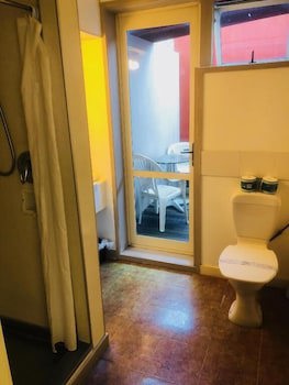 Gateway International Motel