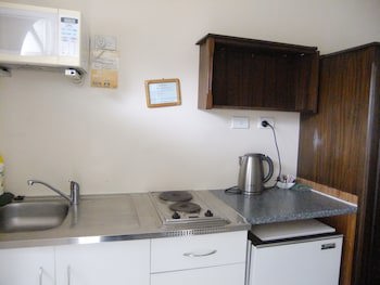 Abbeycourt Motel