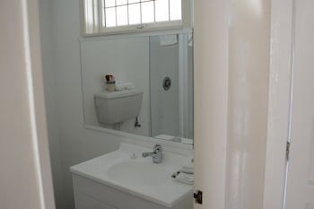 Abbeycourt Motel