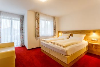 Landhotel und Gasthaus Wiedmann galeri fotoğrafı