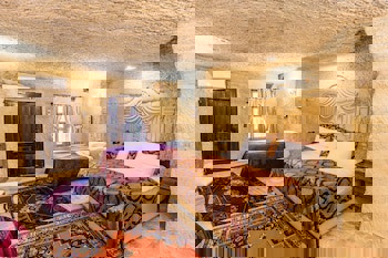 Phocas Cave Suites - Special Class