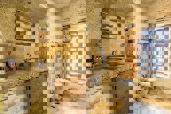 Phocas Cave Suites - Special Class