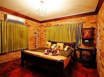 Baan Fern Talay