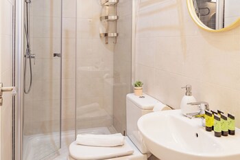 Feelathome Merced Apartments