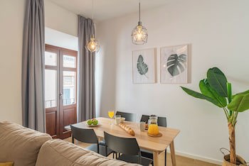 Feelathome Merced Apartments