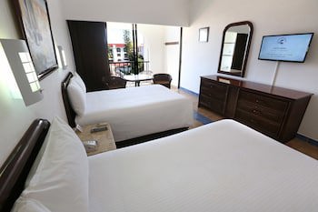 Cozumel Hotel & Resort, Trademark Collection By Wyndham